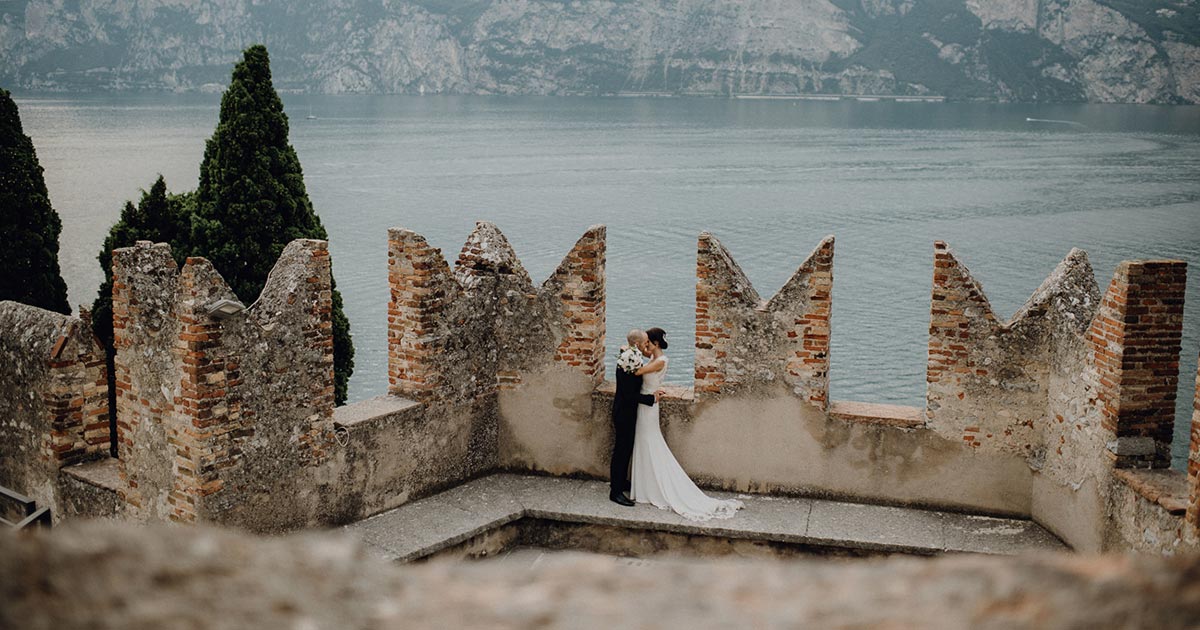 Elope At Malcesine Castle A Great Wedding Surprise On Lake Garda