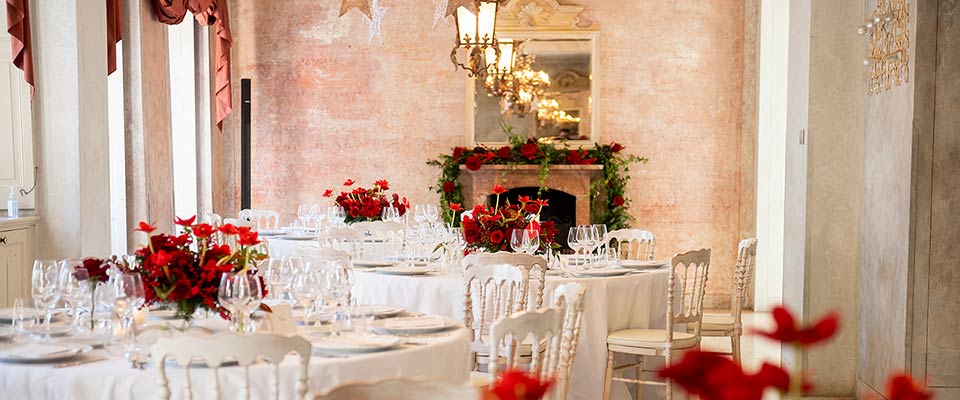 winter wedding on Lake Como